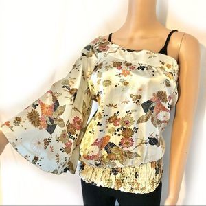 One Shoulder Butterfly Sleeved Blouse